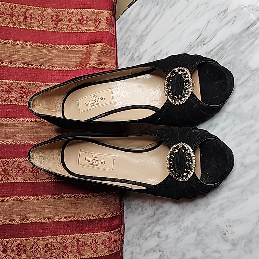 Valentino Rhinestone Black Peep Toe Pump high-heel shoes Black Swade and Leather